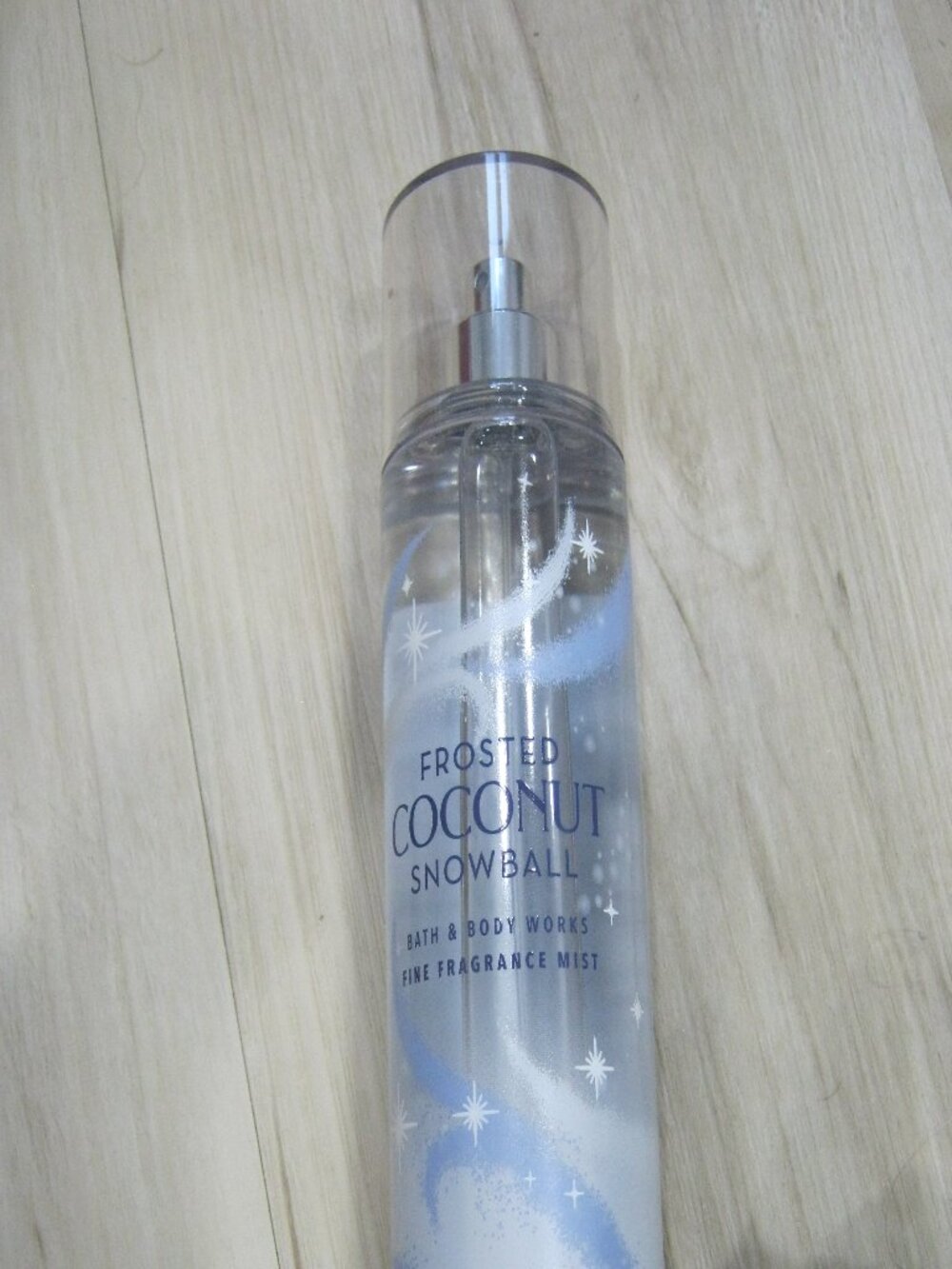 Bath & Body Works Frosted Coconut Snowball